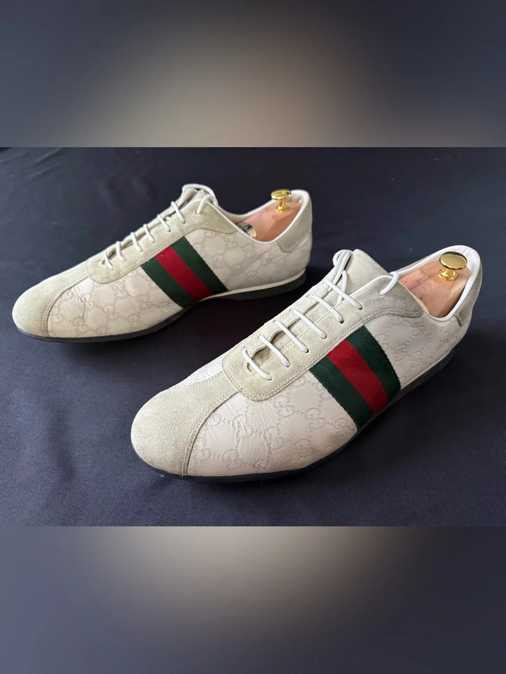Gucci Men’s Off-White Leather Sneakers with Green and Red Web Stripe